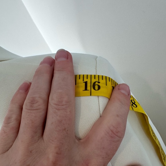 Gorgeous Oversized Double breasted Ivory Blazer US L - Picture 5 of 14